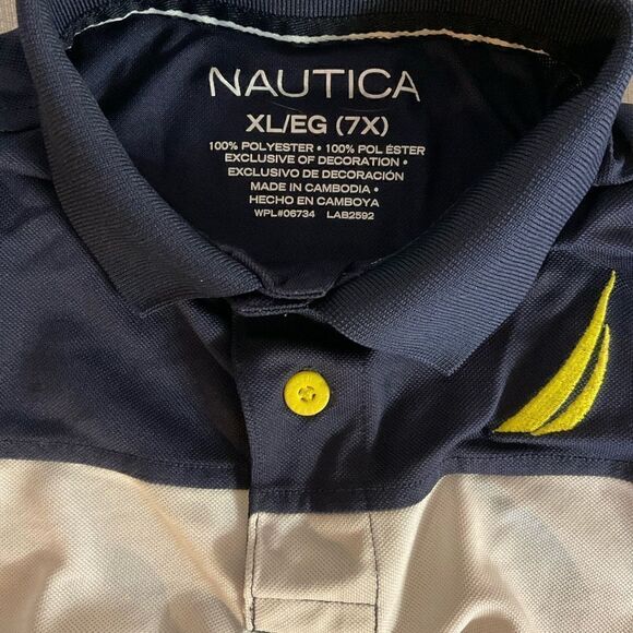 Nautica Vintage Collared Short Sleeve Shirt - Picture 3 of 3